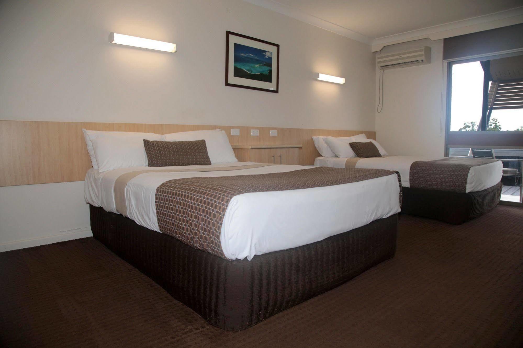 Reef Gateway Hotel Airlie Beach Exterior photo